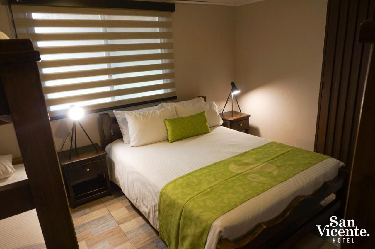 Hotel Termales San Vicente サンタ・ロサ・デ・カバル エクステリア 写真