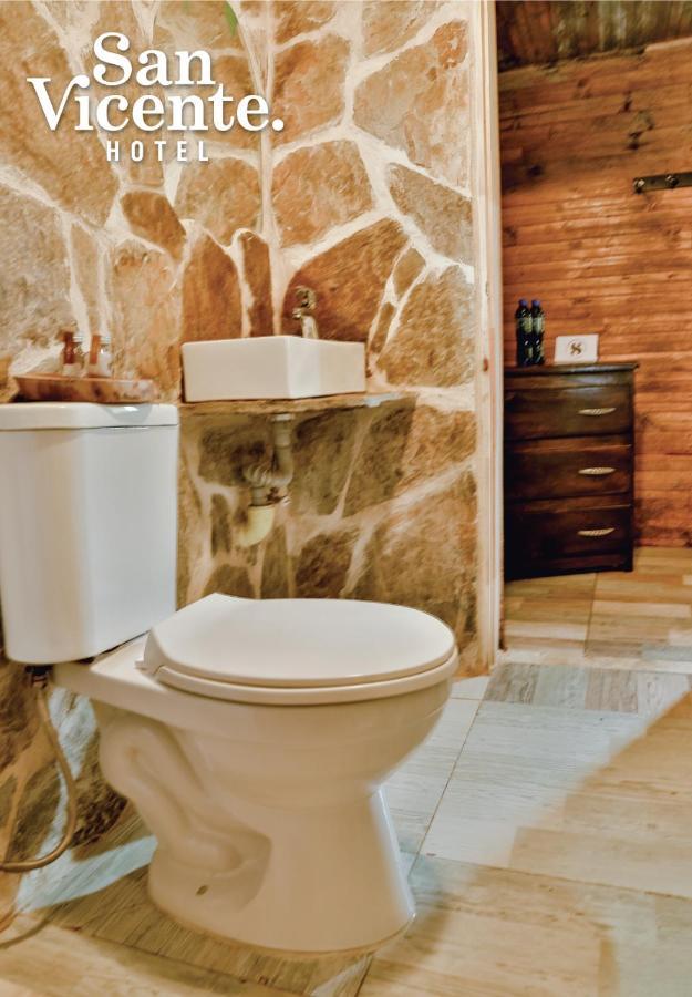 Hotel Termales San Vicente サンタ・ロサ・デ・カバル エクステリア 写真